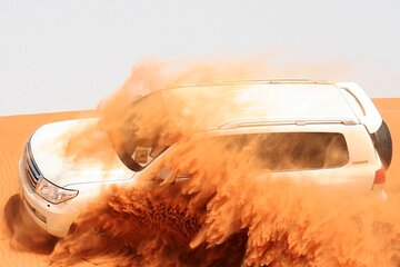 Dubai Overnight Desert Safari With Dinner and Breakfast