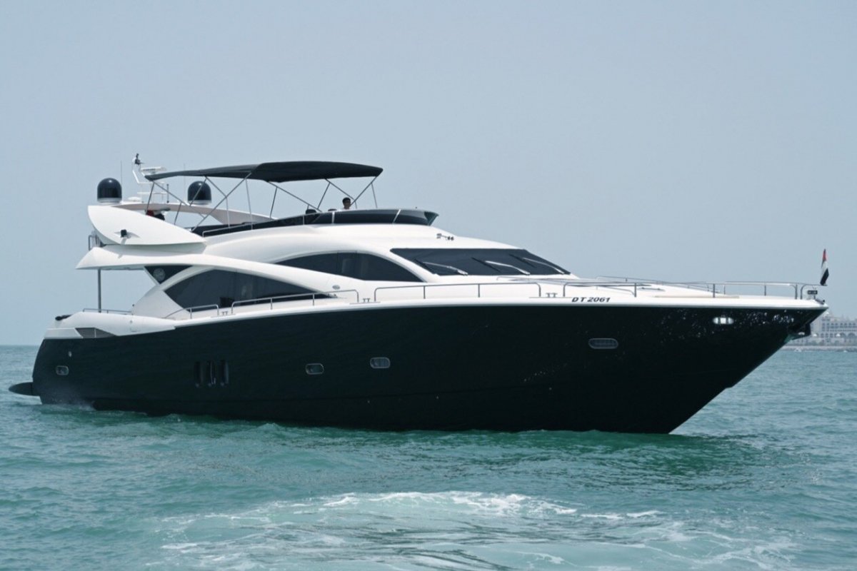 GUNAYYDIN LUXURY YACHT CHARTER DUBAI